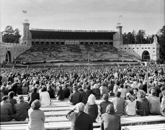 Vispārējie latviešu Dziesmu un Deju svētki 1980. gadā