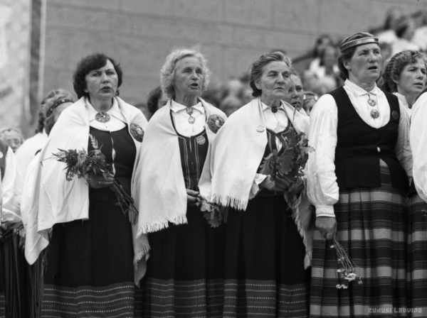 Vispārējie latviešu Dziesmu un Deju svētki 1980. gadā