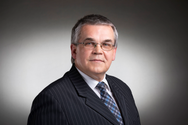 Diriģents Jānis Baltiņš.