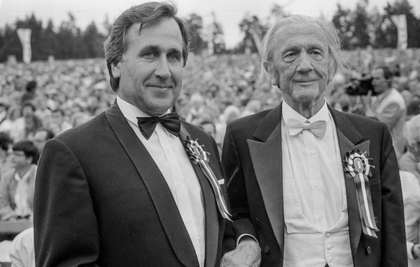 Diriģenti Jānis Erenštreits un Leonīds Vīgners.