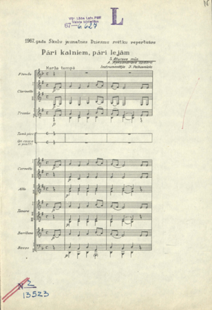 Pāri kalniem, pāri lejām