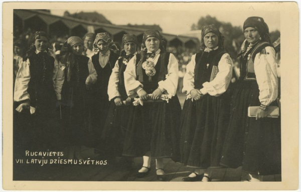 Rucavietes VII. latvju Dziesmu svētkos