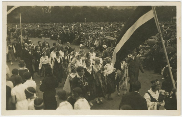 8. Dziesmu svētki. Rīgā