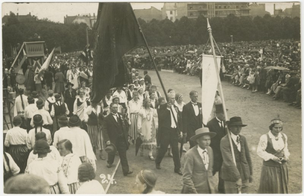 8. Dziesmu svētki. Rīgā