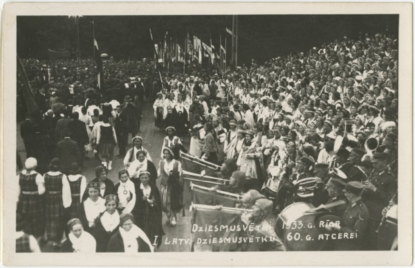 VIII latviešu Dziesmu svētki