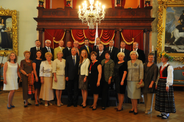 Dziesmu un deju svētku padomes dalībnieki