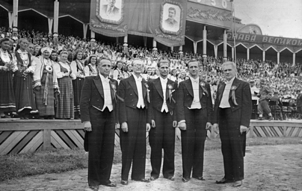 XI Vispārējo latviešu Dziesmu svētku virsdiriģenti