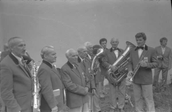 Preiļu rajona Līvānu pūtēju orķestris stadionā "Daugava" XX Vispārējo latviešu Dziesmu un X Deju svētku laikā