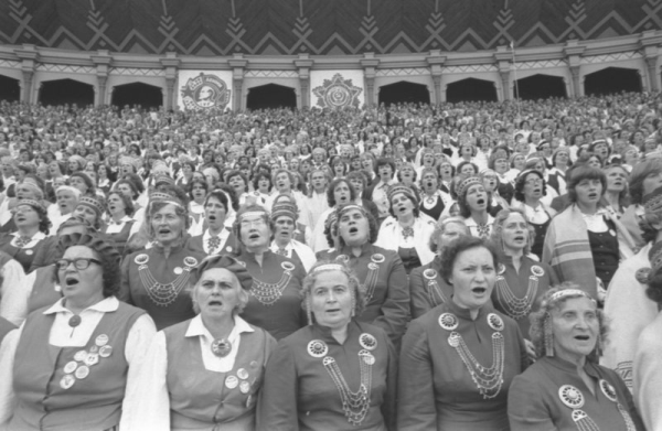 XVIII Vispārējo latviešu Dziesmu  un Deju svētku koncerts Mežaparka Lielajā estrādē