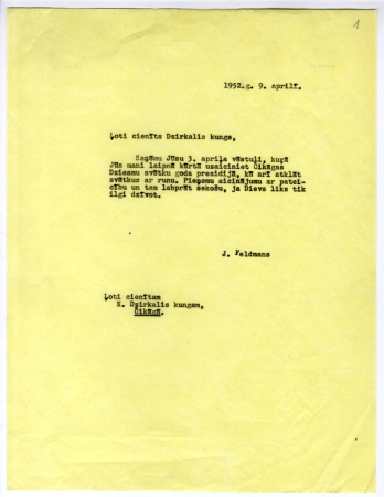 Sarakste ar Čikāgas latviešu dziesmu svētku rīcības komitejas priekšsēdētāju K. Dzirkali organizatoriskos jautājumos. Reklāmas izdevumi