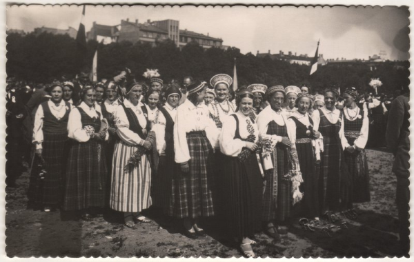 IX Vispārējo latviešu dziesmu svētku dalībnieki