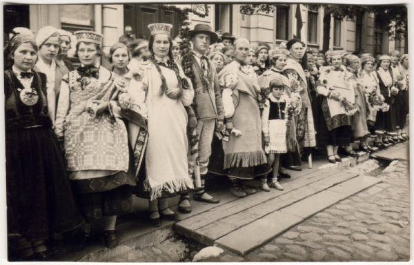 IX Vispārējo latviešu dziesmu svētku dalībnieki