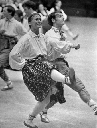 Grupas foto. Dziesmu deju svētki