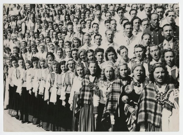 X Vispārējie latviešu dziesmu svētki