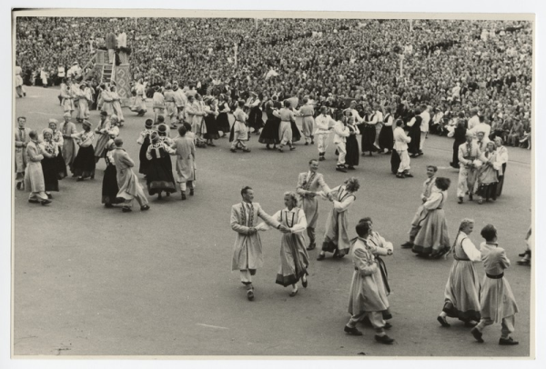 XII Vispārējie latviešu dziesmu svētki