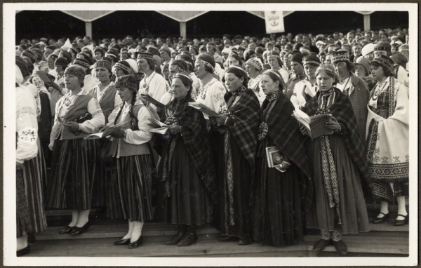 VII Latvju vispārējie dziesmu svētki