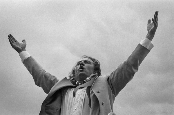 Dziesmu svētku simtgade : XVI Dziesmu svētki. Imants Kokars