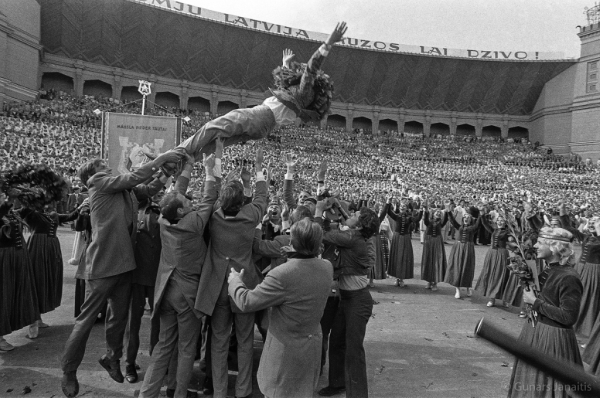 Dziesmu svētku simtgade : XVI Dziesmu svētki. Dalībnieki