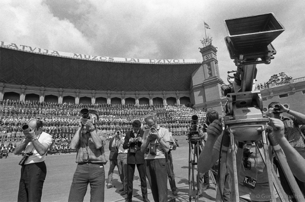 Dziesmu svētku simtgade : XVI Dziesmu svētki. Dalībnieki