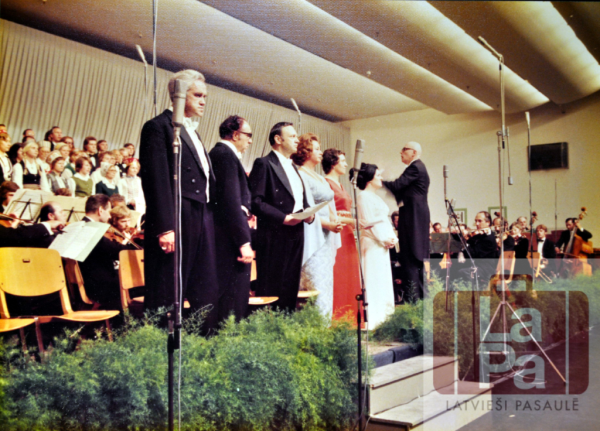 Latviešu operu koncerts Trešajos Eiropas latviešu dziesmu svētkos Ķelnē