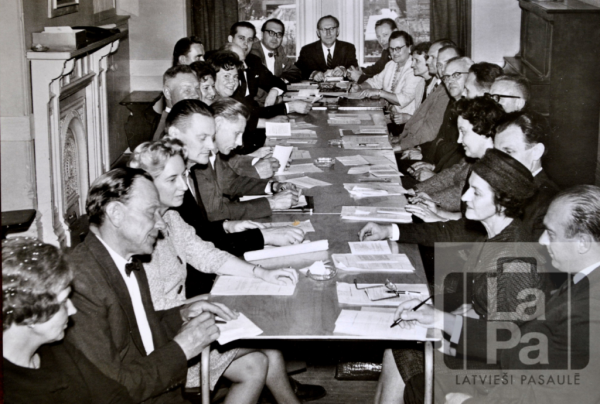 Dziesmu svētku biedrības Kanādā valdes un padomes sēde Toronto