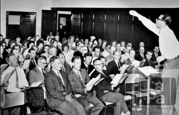 Vīru kora mēģinājums Toronto