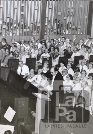 Garīgā koncerta publika 7. Kanādas latviešu Dziesmu svētkos Toronto
