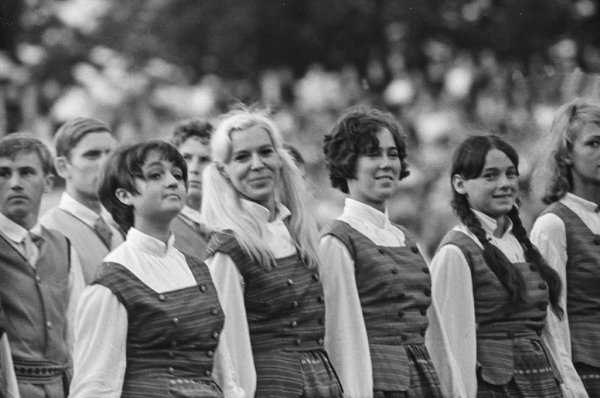 XV Vispārējie latviešu dziesmu un deju svētki. Dalībnieces