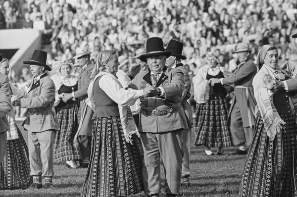 XV Vispārējie latviešu dziesmu un deju svētki. Dejotāji