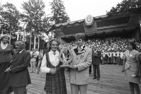 Dziesmu svētku simtgade : XVI Dziesmu svētku ieskaņa Dikļos. Dalībnieki