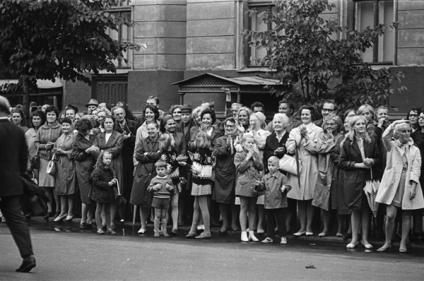 XV Vispārējie latviešu dziesmu un deju svētki. Gājiens