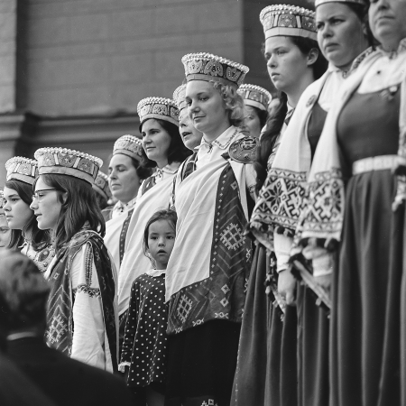 XV Vispārējie latviešu dziesmu un deju svētki. Dalībnieces