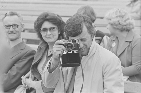 XVII Vispārējie latviešu dziesmu un deju svētki. Komponists Raimonds Pauls ar tēvu Voldemāru Paulu un kundzi Svetlanu Paulu