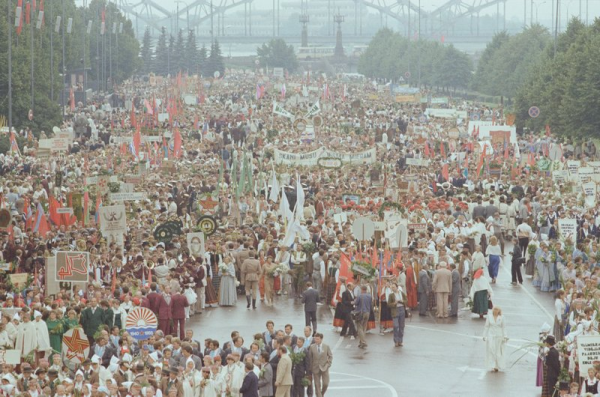 XIX Vispārējie latviešu dziesmu un deju svētki. Pulcēšanās gājienam