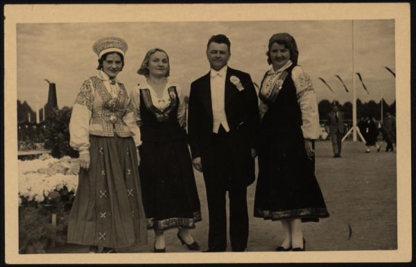 Virsdiriģents Teodors Reiters IX latviešu Dziesmu svētkos