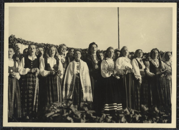 Franku novada latviešu 4. dziesmu dienu koristi