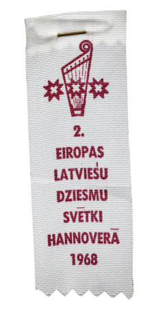 2.Eiropas latviešu dziesmu svētki Hannoverā 1968, auduma piespraude