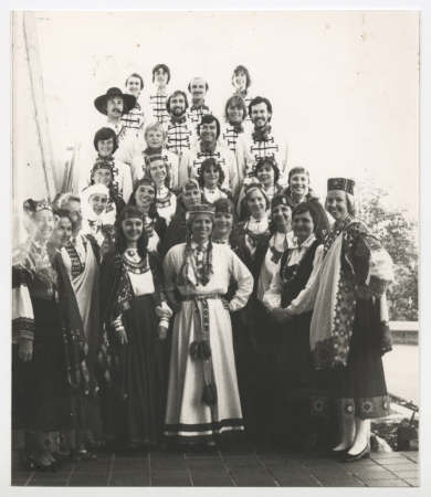 Kanberas Tautas deju ansamblis "Sprigulītis"