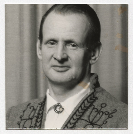 Aleksandrs Grimms, Melburnas Tautas deju kopas "Daugavieši-Sakta" vadītājs