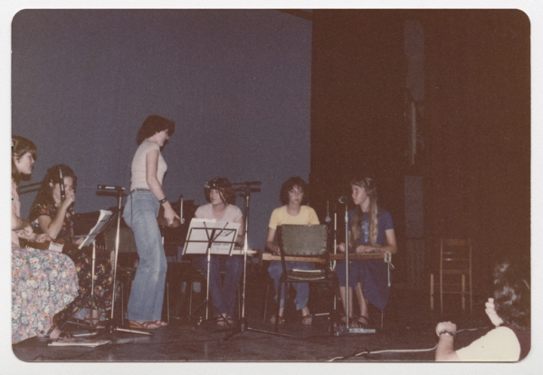 Kokļu ansamblis "Ausma"