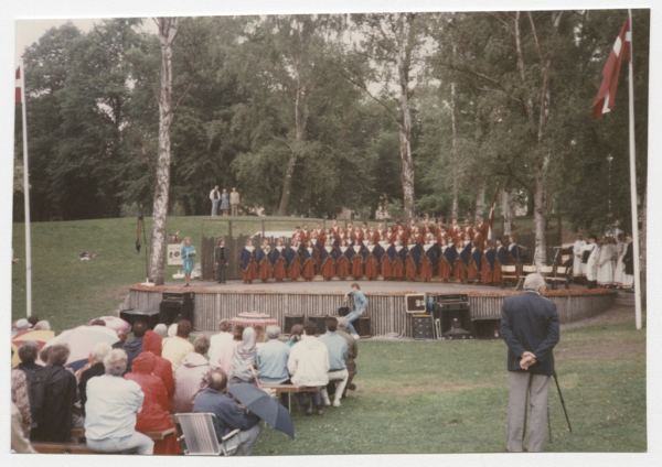 Latvijas Valsts universitātes jauktais koris JUVENTUS