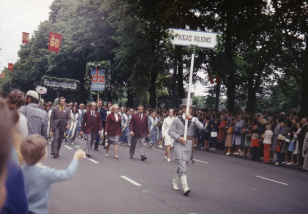 Rīgas rajons XVII Vispārējo latviešu dziesmu un deju svētku gājienā