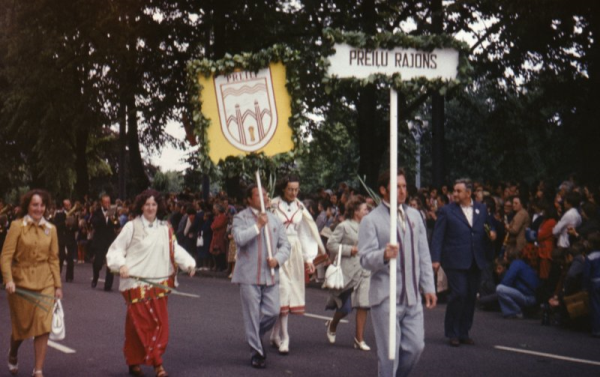 Preiļu rajons XVII Vispārējo latviešu dziesmu un deju svētku gājienā