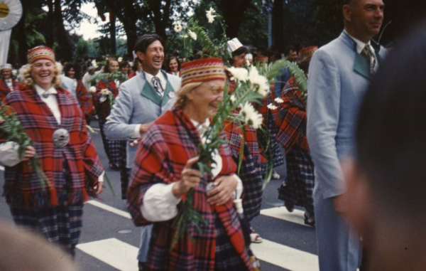Madonas rajona dalībnieki XVII Vispārējo latviešu dziesmu un deju svētku gājienā